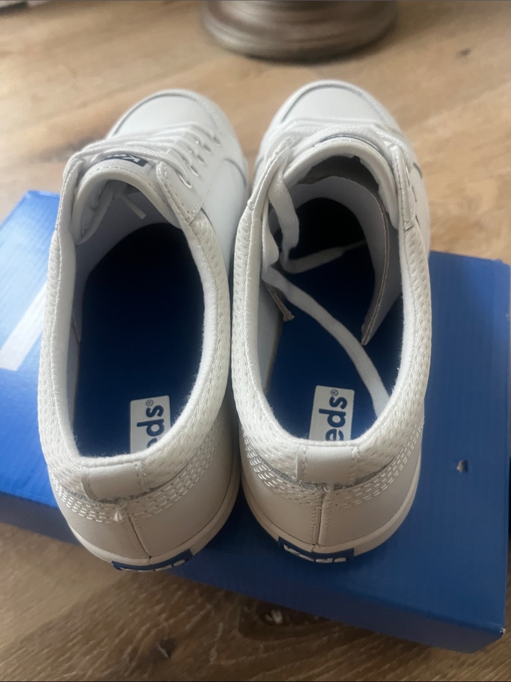 Keds Women’s White Low-Top Leather Sneakers | NWT - Picture 5 of 9